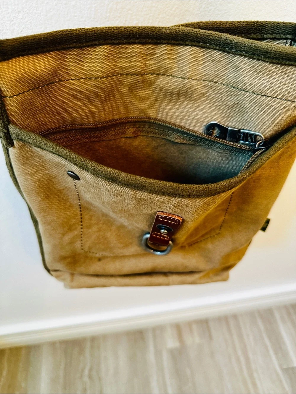TSD BRAND Forest 100% Cotton Canvas Crossbody bag